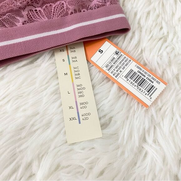 Colsie Pink Halter Lace Bralette - Picture 4 of 4